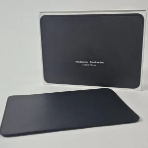 Apple Leather Sleeve – MacBook Air en Pro 13 Inch – Zwart